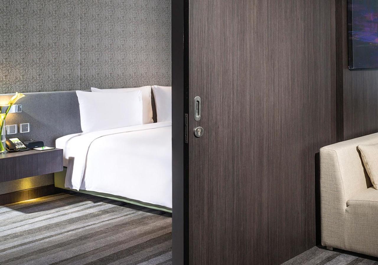 Holiday Inn Bangkok Sukhumvit By Ihg Kültér fotó